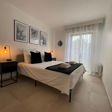 Domaine D'Ahmosis, Modern 2 Bedrooms Refurbished Apartment, F3 Moderne Fraichement Renove Ле Кане Екстериор снимка