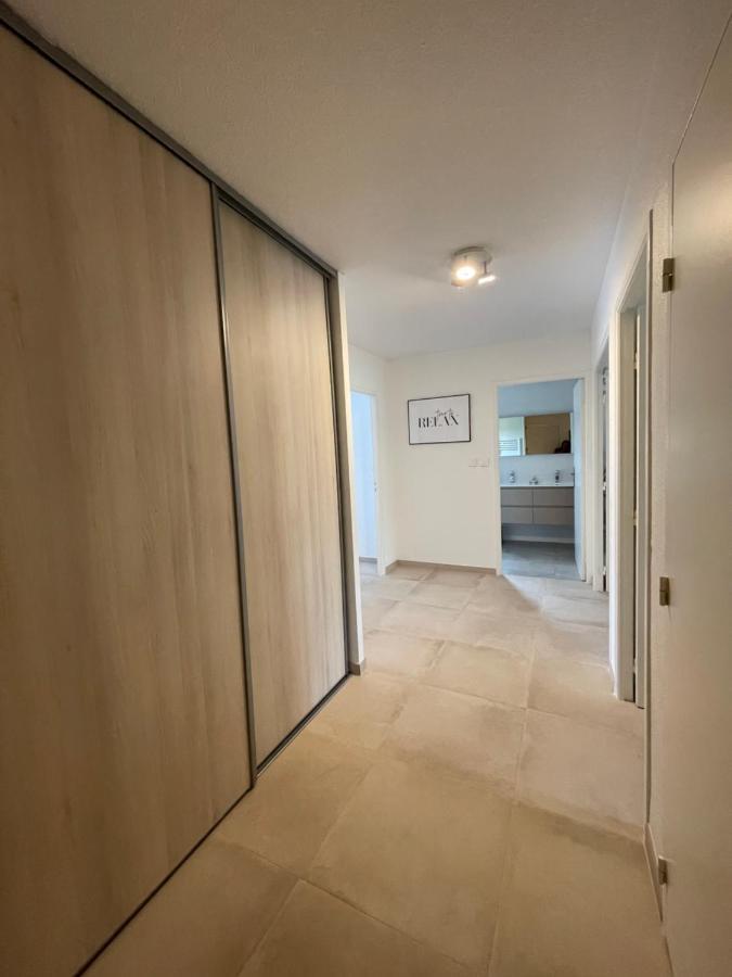 Domaine D'Ahmosis, Modern 2 Bedrooms Refurbished Apartment, F3 Moderne Fraichement Renove Ле Кане Екстериор снимка